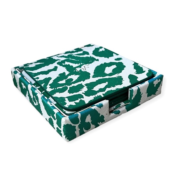 RARE Diane Von Furstenberg DVF Home Green Cheetah Square Coasters w/Box Set of 4 - Picture 4 of 6